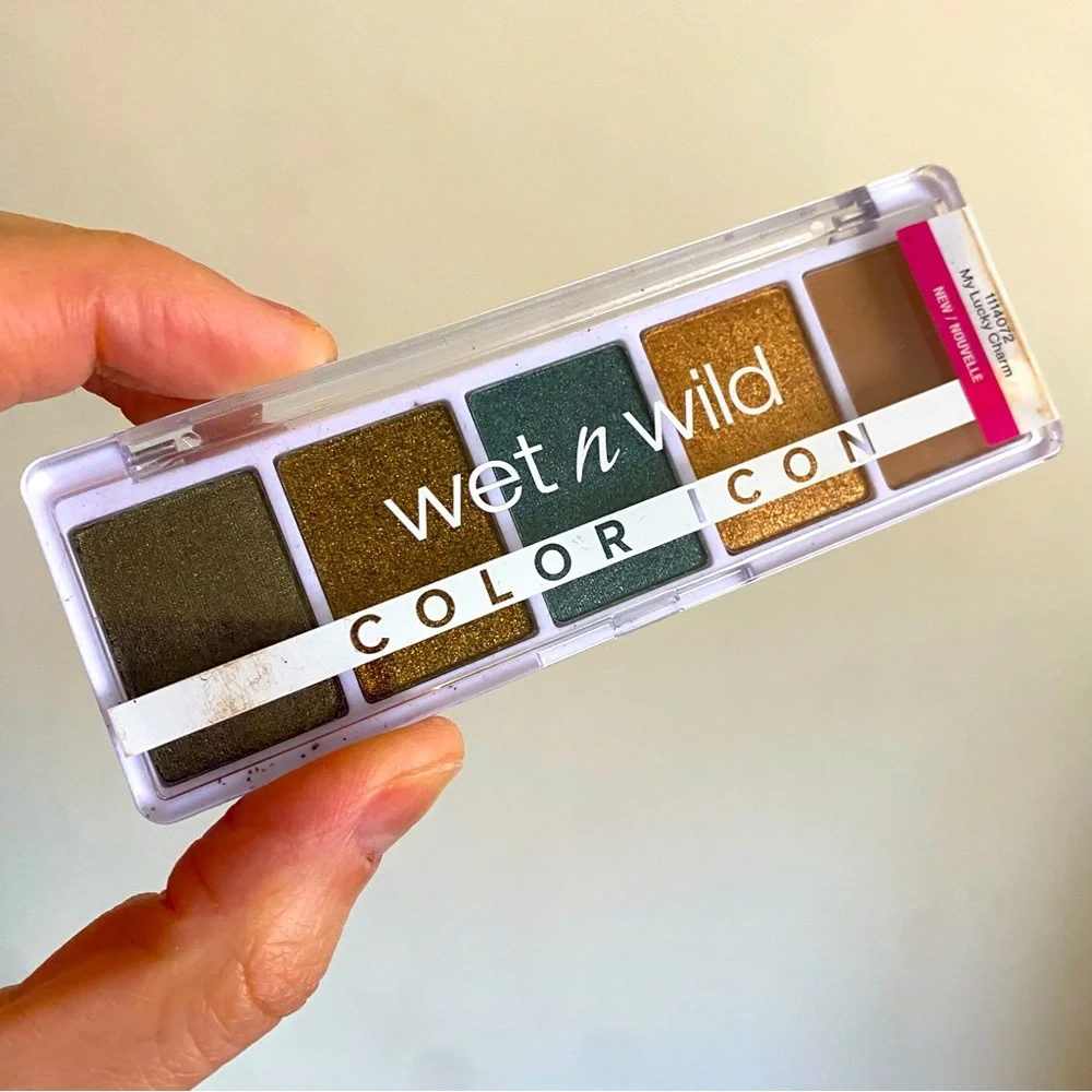 NWT Wet n Wild Color Icon “My Lucky Charm” Metallic Eyeshadow Palette